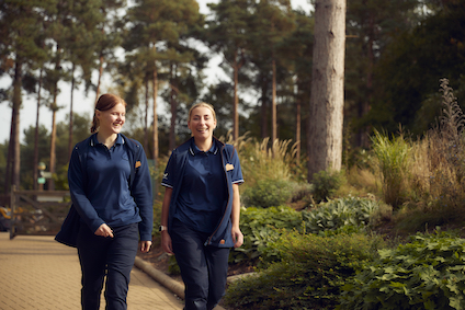2 Retail colleagues walking