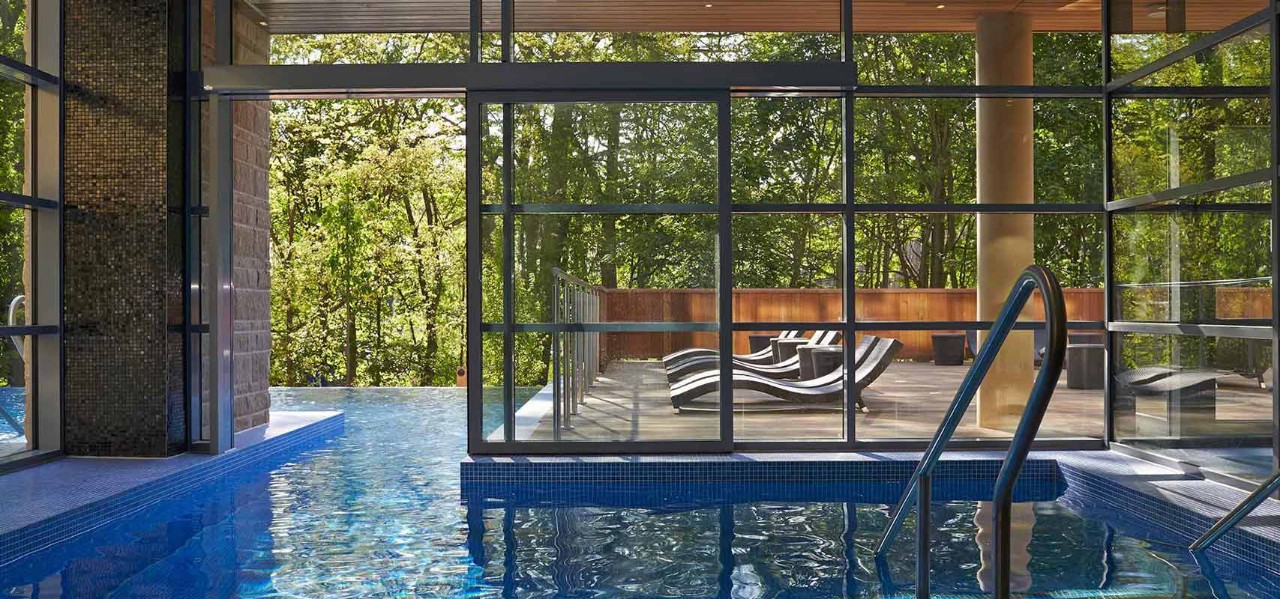 Woburn spa pool with sun beds on sun deck